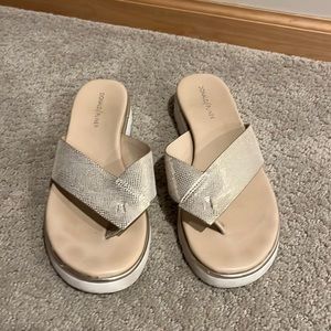 Donald Pliner Leea sandal